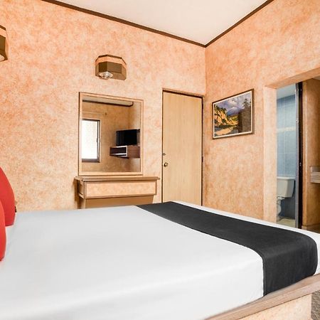 Capital O Hotel Valencia Πουέμπλα Εξωτερικό φωτογραφία