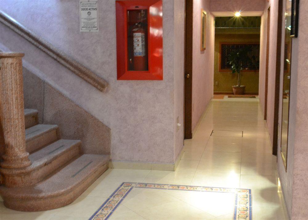Capital O Hotel Valencia Πουέμπλα Εξωτερικό φωτογραφία