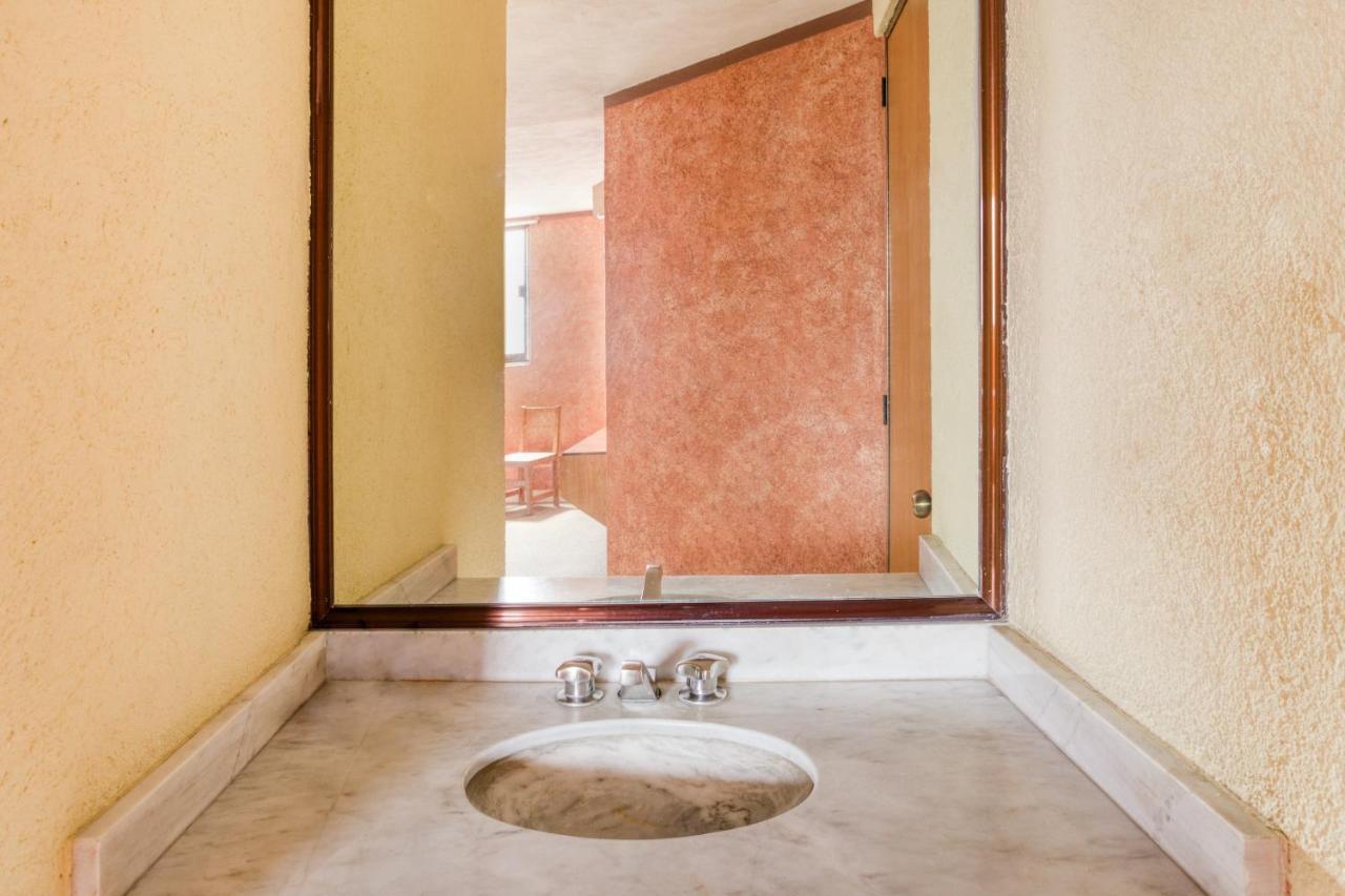 Capital O Hotel Valencia Πουέμπλα Εξωτερικό φωτογραφία